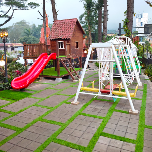 Galeri Sagala Artificial Plant (22) Galeri Sagala Artificial Plant (22)